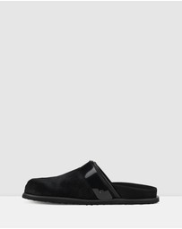 Rollie - Mills Mule Flat