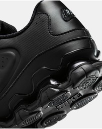 Nike - Reax 8 LTR - Women's
