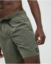 Volcom - Center Trunk 17