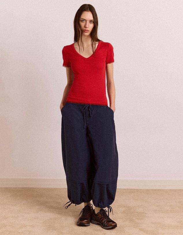 Damson Madder - Paige V-Neck Tee