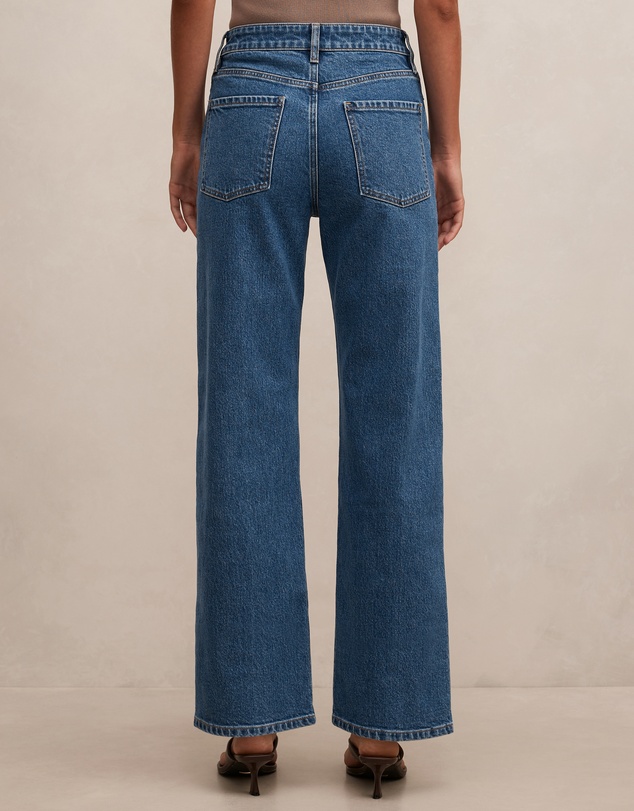 Forever New - Nicki Mid Rise Straight Jeans