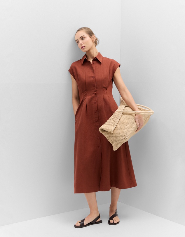 UNISON - Collared Midi Dress
