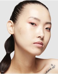 MAC - Strobe Dewy Skin Tint