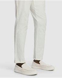 yd. - Belfast Slip On Shoe