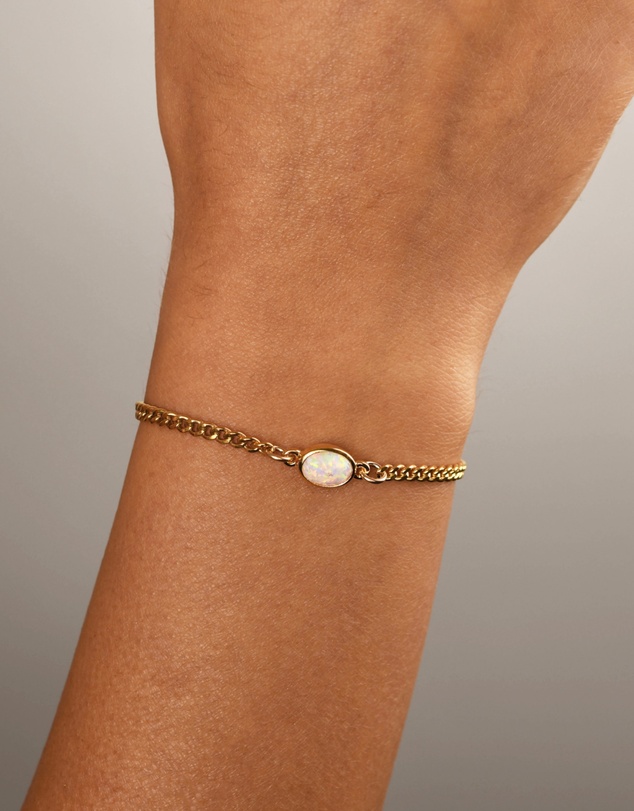 Von Treskow - Oval Czelline Opal Curb Bracelet