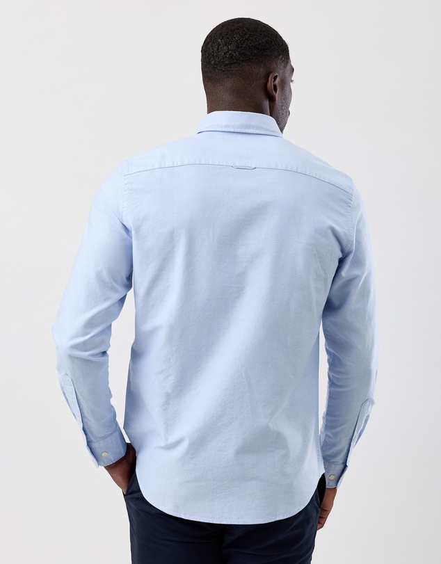 Wayver - The Button-Down Oxford Shirt