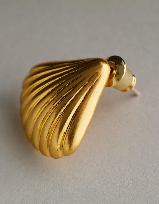 Native Sol - Tanah Shell Earrings