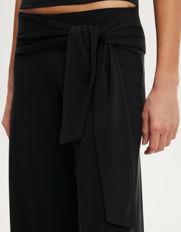 Cotton On - Honey Tie Capri Pants