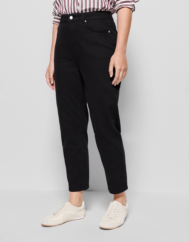 Commonry - The High Rise Crop Girlfriend Jean