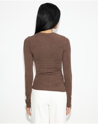 Dazie - Quinn Ruched Long Sleeve Top
