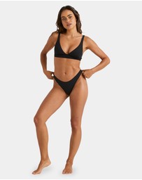 Billabong - Sol Searcher Elongated Tri Bikini Top