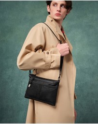 Gaston Luga - Lightweight - Crossbody Waterproof Shoulder Carry Bag