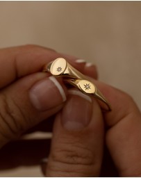 Luna Rae - Solid Gold - Rhia Diamond Signet Ring