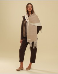 Morgan & Taylor - Hannah Reversible Scarf in Cream