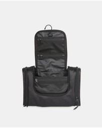 Van Heusen - Expandable Hanging Toiletry Bag