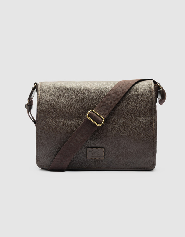 Rodd & Gunn - Newstead Messenger