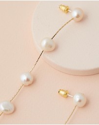 Moira Hughes - The White Label - The Lola Pearl Drop Earrings