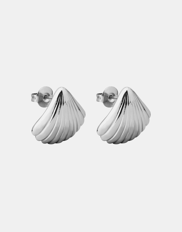 Zoe Olivia - Waterproof Large Shell Stud Earrings