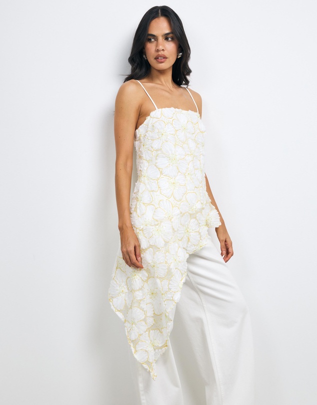 AERE - Loe Sequin Flower Cascade Top