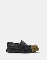 Camper - Loafers Junction