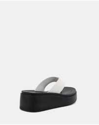Novo - Berri Wedges