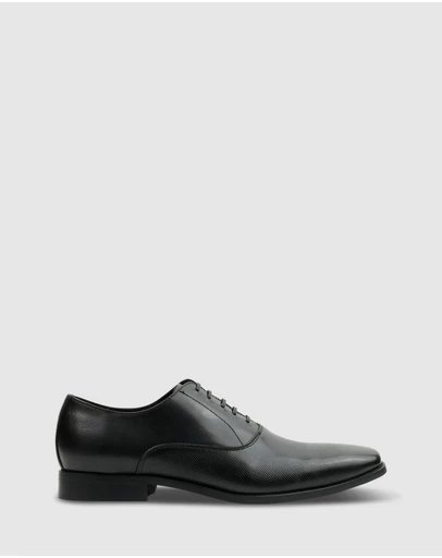 Tarocash - Yale Textured Dress Shoe