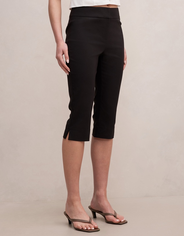 Forever New - Alex Knee Length Capri Pants