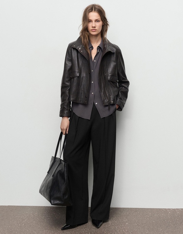 M.N.G - Wide-Leg Mid-Rise Pleated Trousers