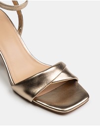 Wittner - Martina Metallic Leather Flared Heels