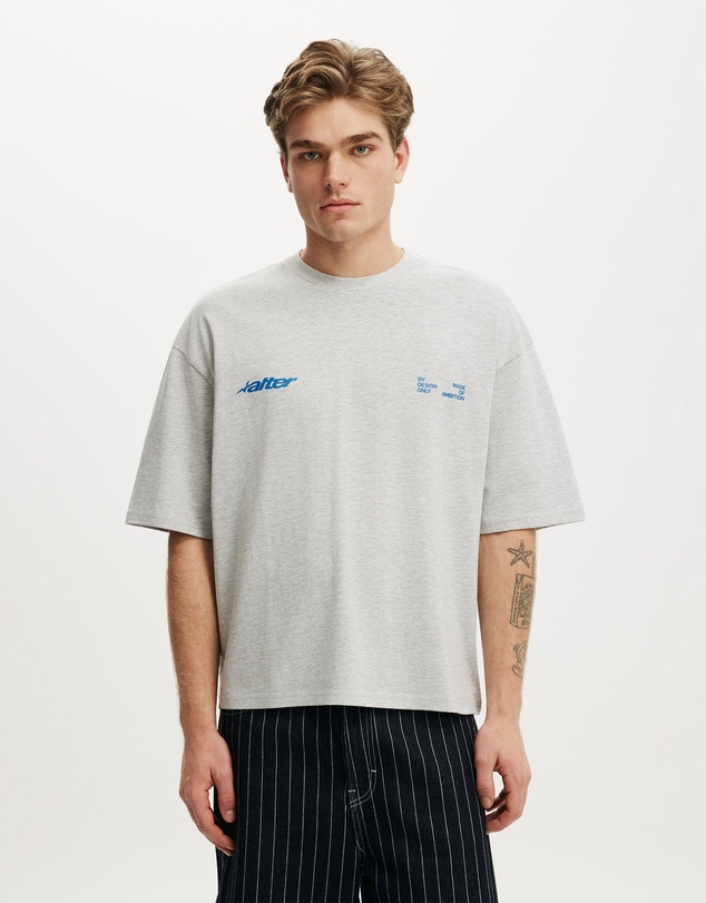 Cotton On - Cropped Fit Graphic T-Shirt