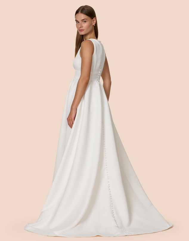 CHANCERY - Kate Gown