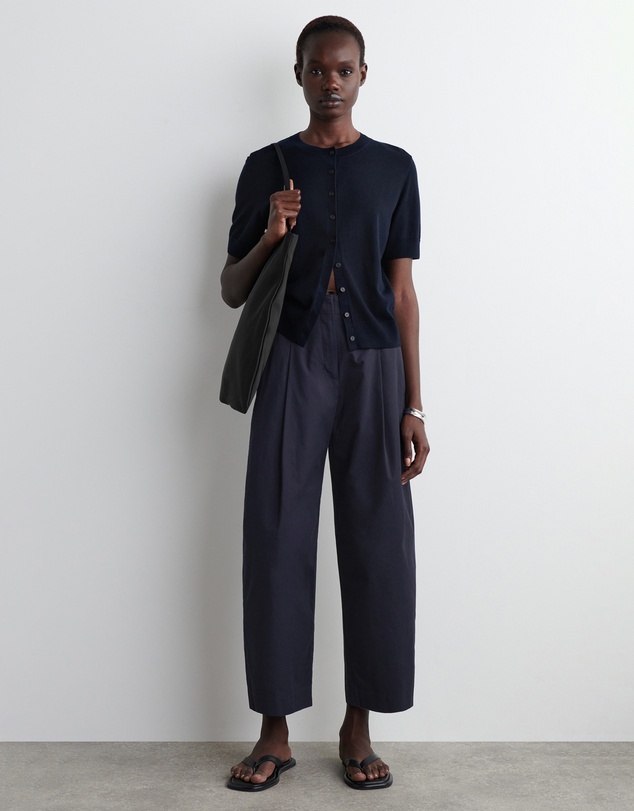 COS - Pleated Barrel Leg Chinos