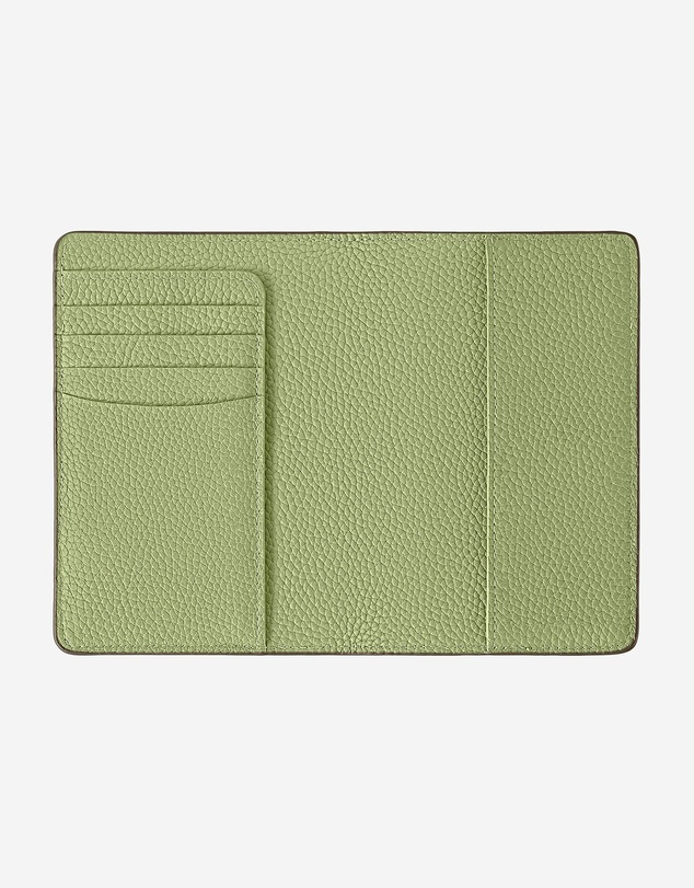 Maison De Sabre - The Passport Holder