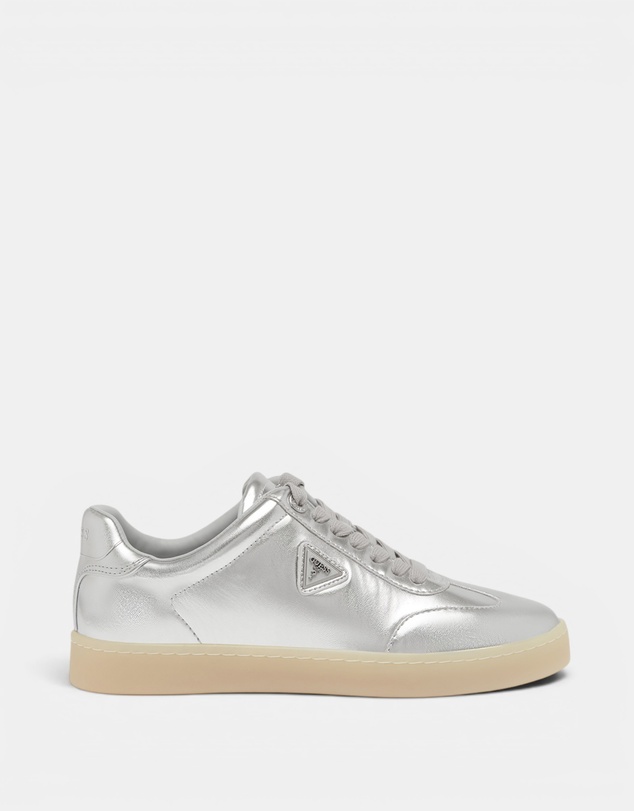 GUESS - Jazlie Low-Top Sneakers