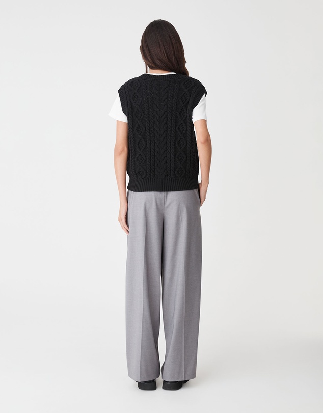 Forcast - Poppy Sleeveless Cable Knit