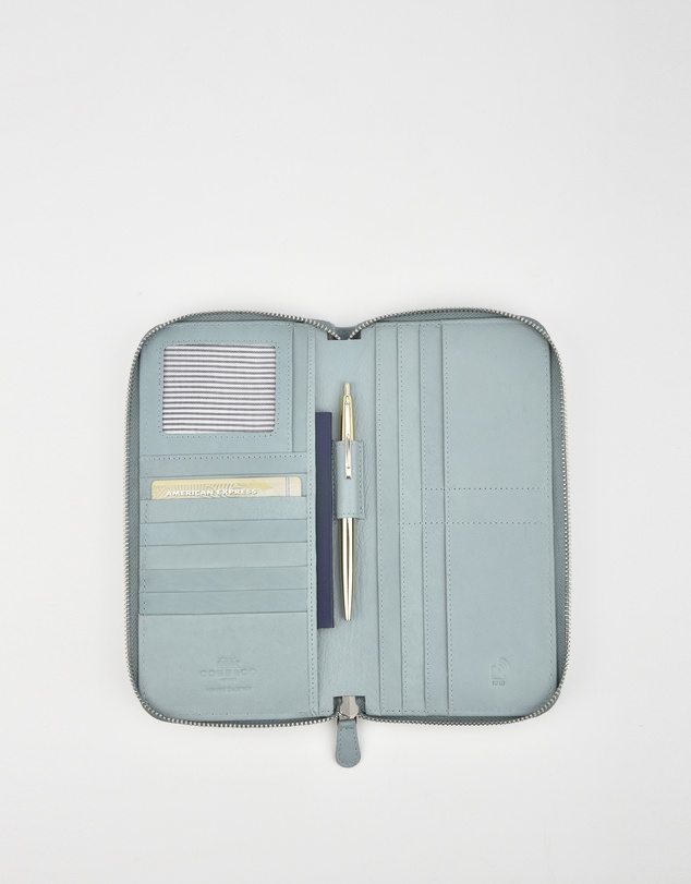 Cobb & Co - Dayna Leather Passport/Document RFID Wallet