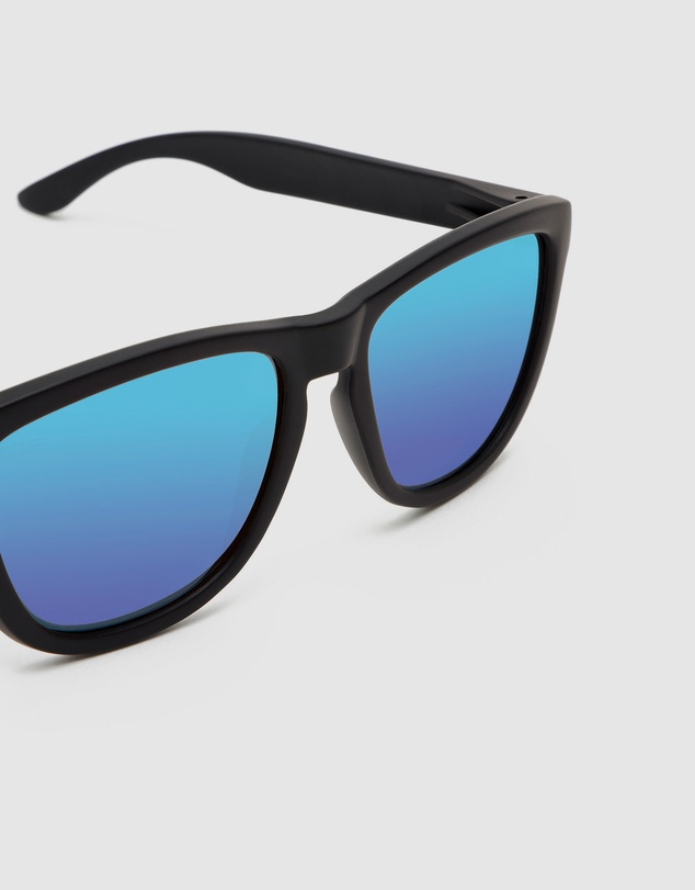 Hawkers Co - Polarized Carbon Black Sky ONE