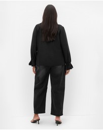 City Chic - Dakota Frill Top