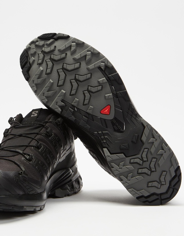 Salomon - XA PRO 3D V9 GORE-TEX Women's
