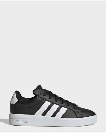 Core Black / Cloud White / Cloud White