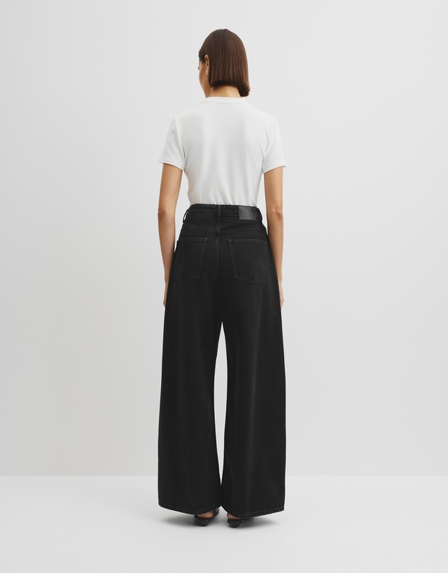 Country Road - Curved Wide Leg Jean