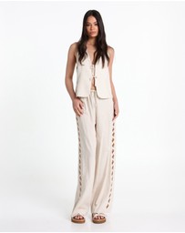 Lost in Lunar  - Calista Vest