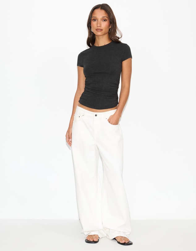 Dazie - Kayla Ruched Short Sleeve Top