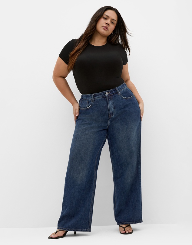 City Chic - Plus size Harley Fit Talia Wide Leg Short Jean - dark wash