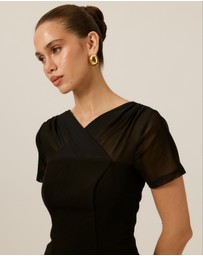 Tussah - Olivia V-Neck Crepe Top