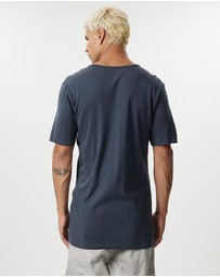 Surrounded By Ghosts - The Onyx Slim Rib Knit T-Shirt