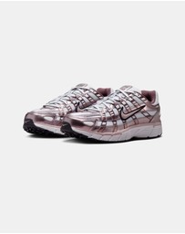Nike - Nike P-6000 - Women's