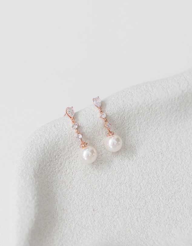 The White Collection - Beatrice - Classic Rose Gold Pearl Bridal Earrings