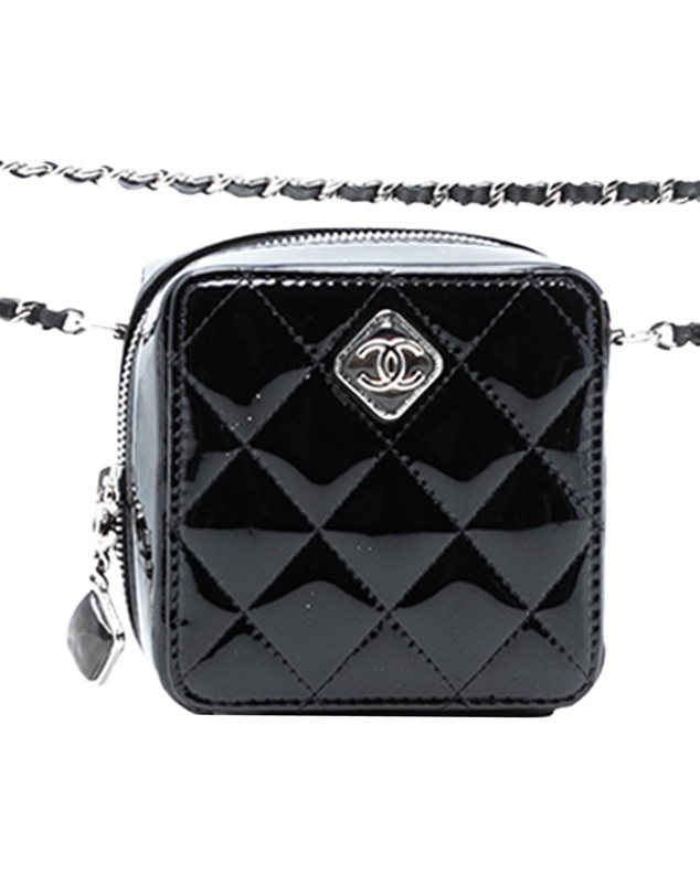 Pre-Loved by Azura Reborn - Pre-Loved CC Quilted Patent Diamond Resin Clutch With Chain