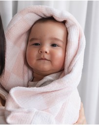 Living Textiles - Chenille Blanket - Checkered Pink